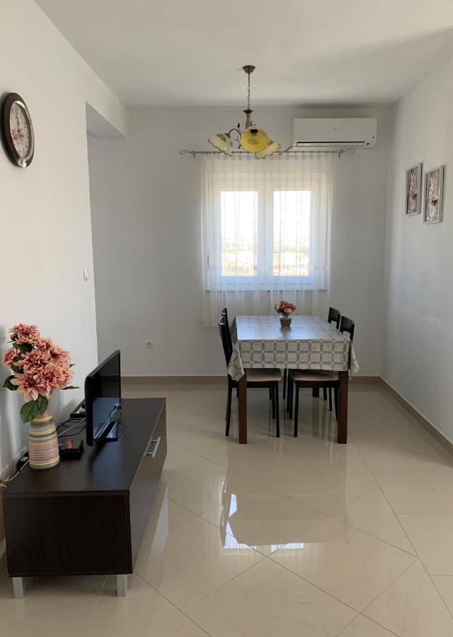 Green Hill Family Apartments Vodice Exterior foto