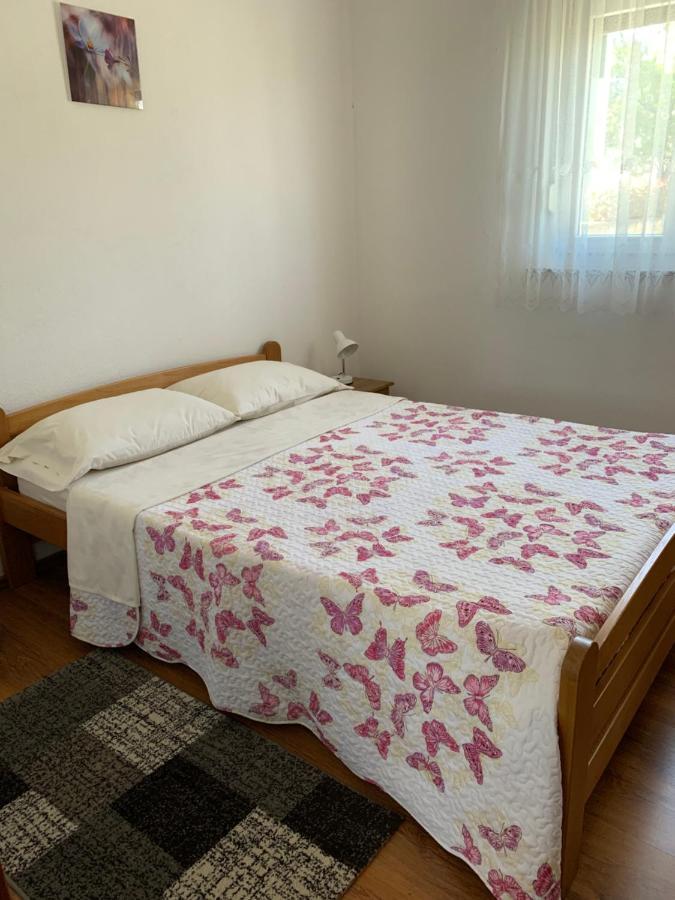 Green Hill Family Apartments Vodice Exterior foto