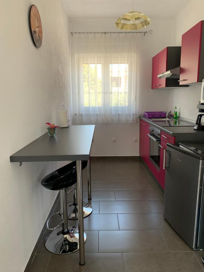 Green Hill Family Apartments Vodice Exterior foto